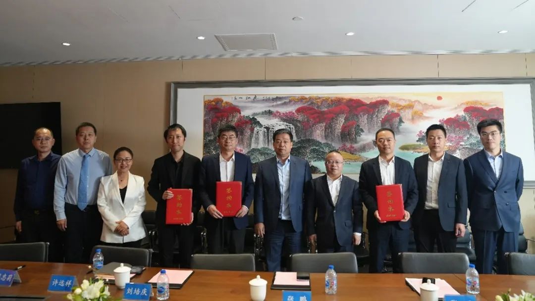 星空体育之家与当代置业签订战略合作协议