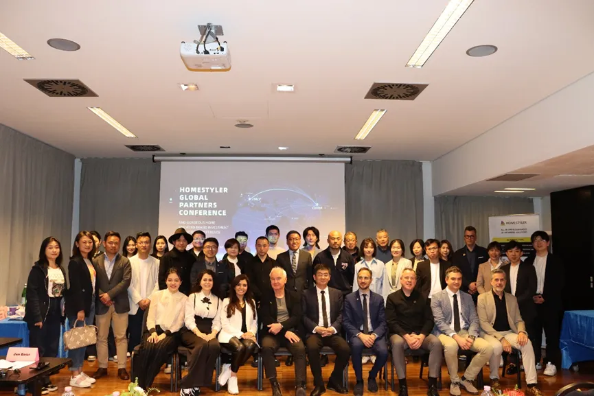 米兰掀起&ldquo;3D+AI&rdquo;科技热潮，星空体育之家携手星空体育设计家亮相第62届米兰国际家具展