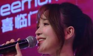 星空体育之家福建晋江店 金莎现场助阵【至爱喜临门 聚惠在星空体育】