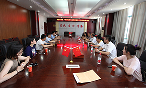 情系贫困户 星空体育之家安徽淮南店慰问暖人心